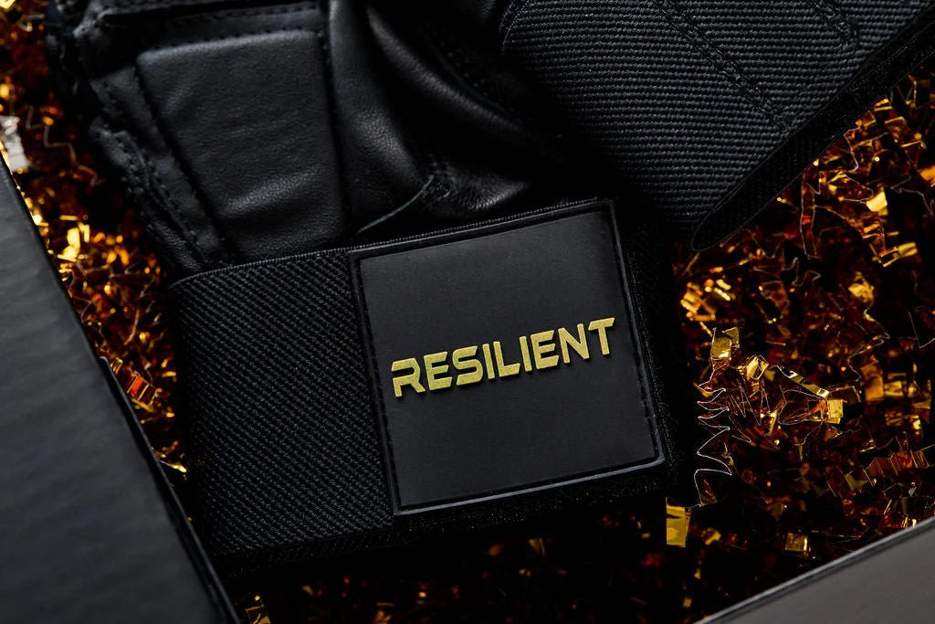 Resilient SFBL Excalibur Fastpitch Batting gloves - Black and Gold - Image 6