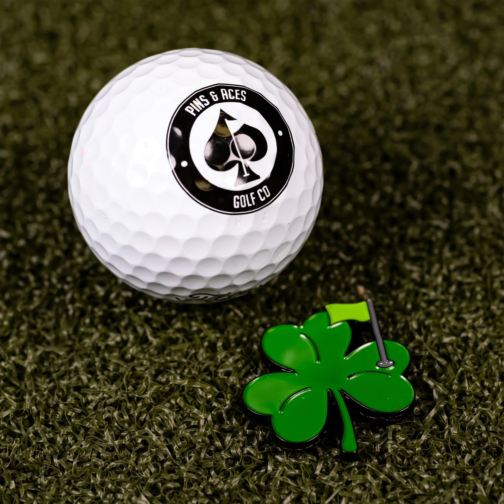 Pins and Aces Shamrock Ball Marker - Image 3