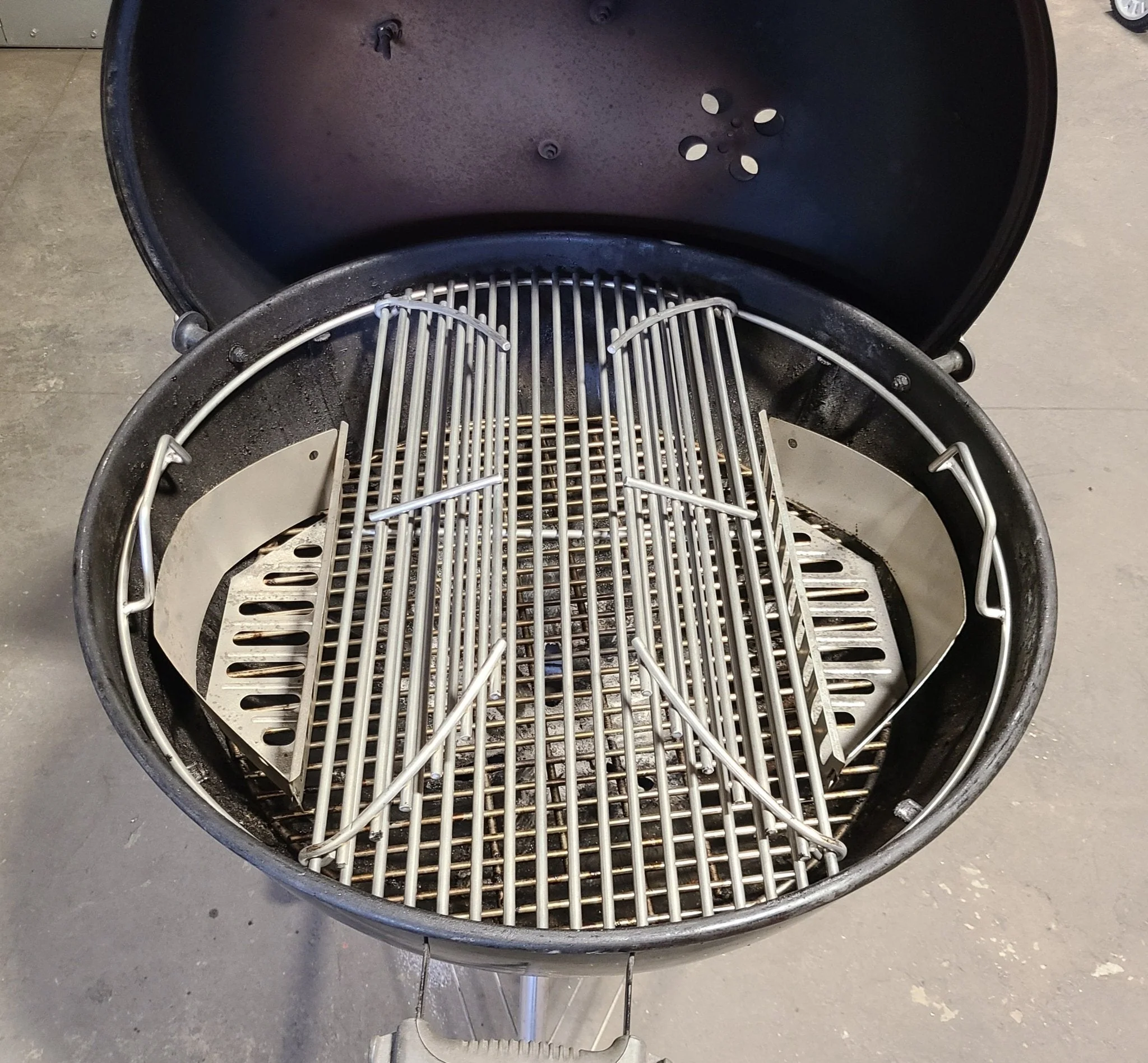Hunsaker SUPER HEAVY DUTY FOOD GRATE FOR 26" KETTLE (0.275" STAINLESS STEEL, HEAVIER THAN 1/4") - Image 6