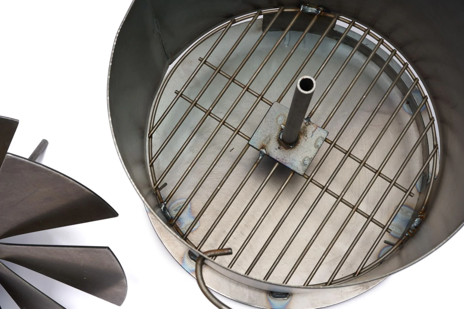 Hunsaker  Vortex Charcoal Basket - Image 3